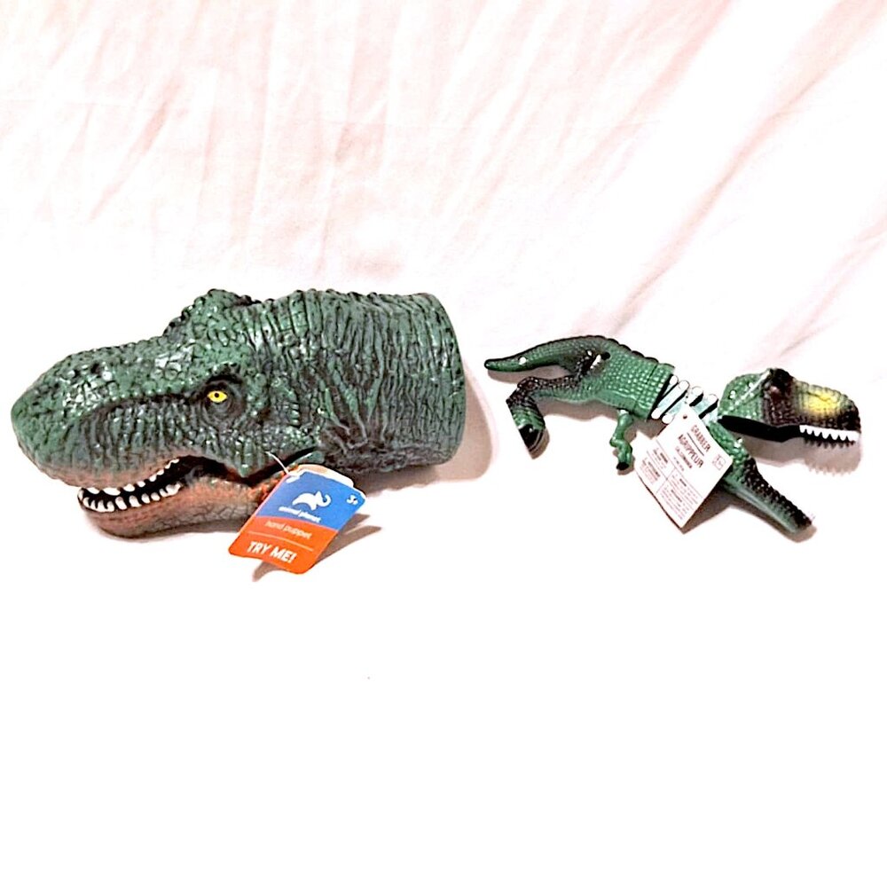 Lot of 12 Dinosaur and Animal Figures